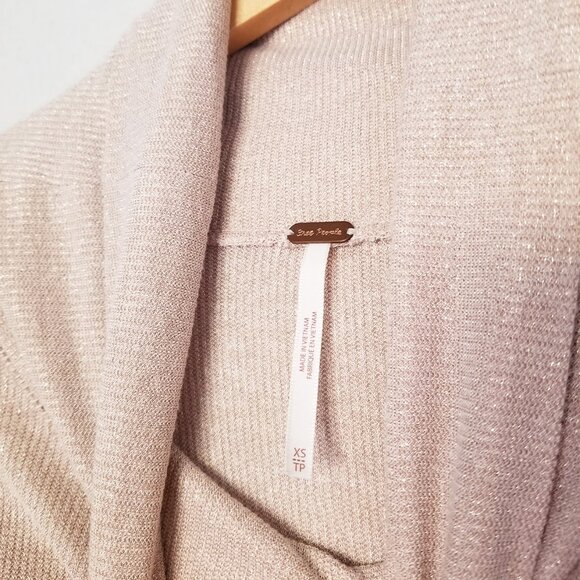 Free People Glam Sparkle Cowl Neck Pullover Sweater Pearl Dust Glitter Champagne - Picture 9 of 15